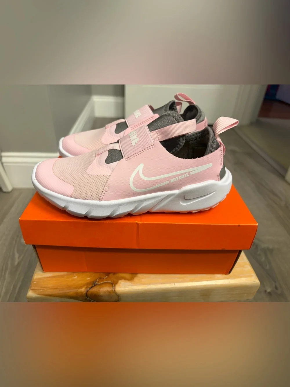 Nike Kids Flex Runner 2 Light Pink Slip-On Athletic Sneakers- New In Box- Size 1